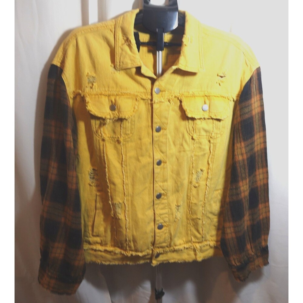 POL Light Denim Butter Yellow Shacket Plaid Sleeves and Pockets. Flannel Jacket